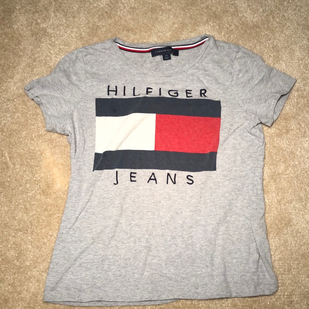 Tommy Hilfiger tee